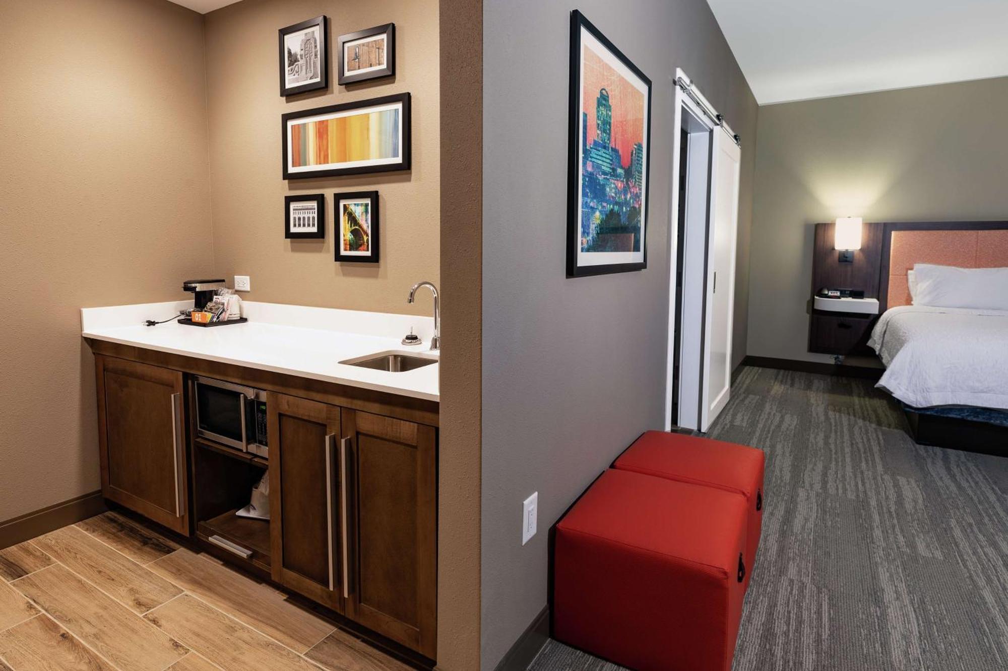 Hampton Inn & Suites By Hilton-Columbia Killian Road מראה חיצוני תמונה
